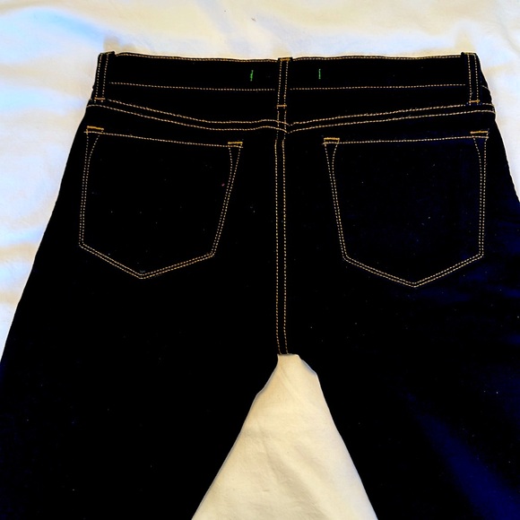 NEW STRETCH BLACK J BRAND CIGARETTE LEG JEANs - Picture 3 of 6
